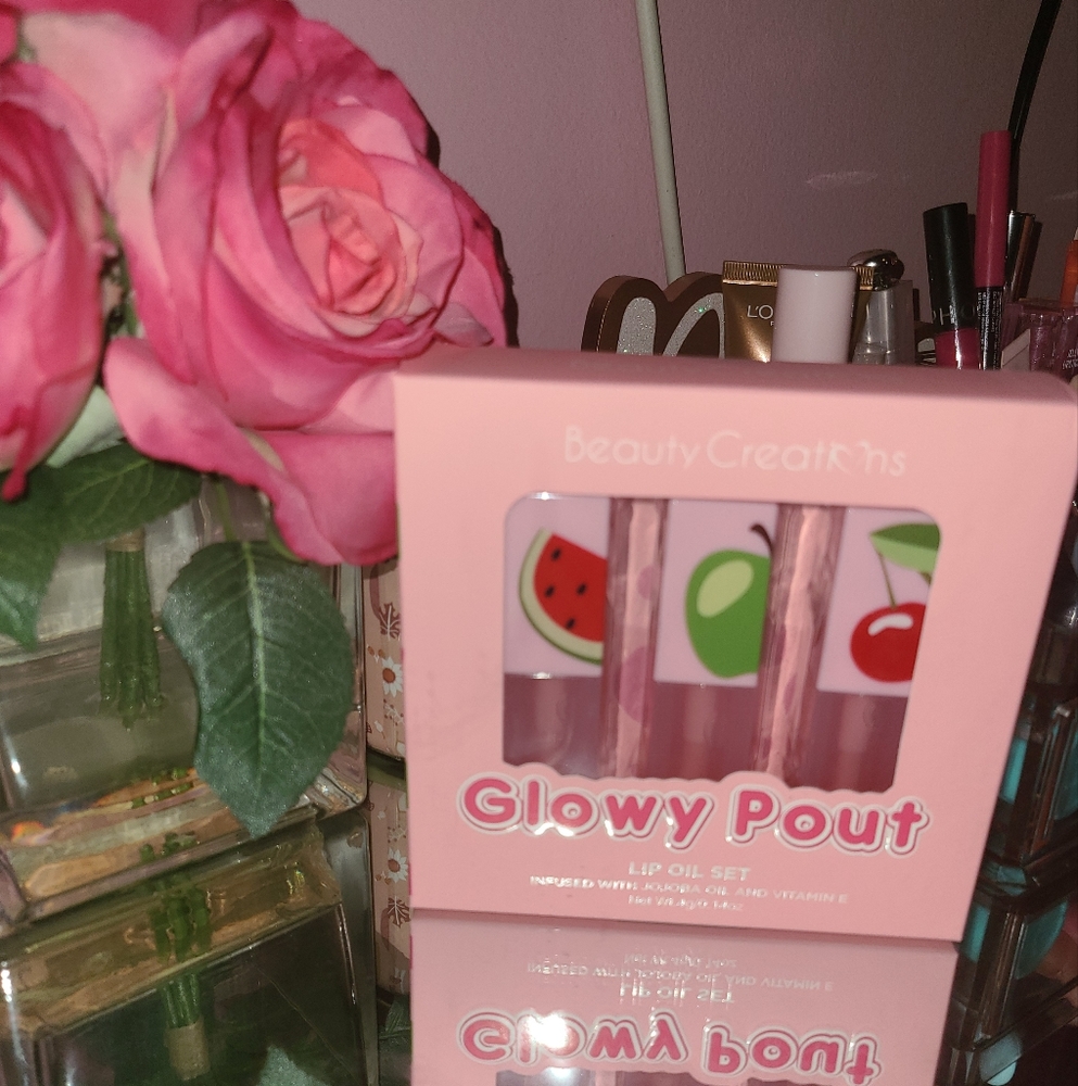 Glory Pout Lip oil trio set by beauty creations - Picture 1 of 2